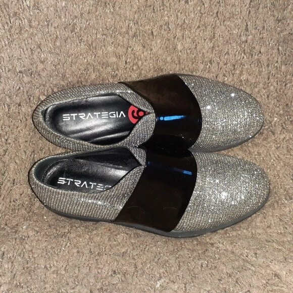 STRATEGIA-Diamante Crystal Jeweled-Black Patent Strap-Loafers-Sz 36-NWOB - Picture 6 of 7